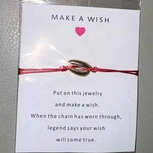 New Red Seashell Bracelet